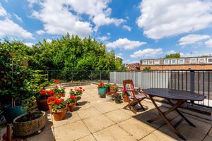 Photo 26- click for photo gallery